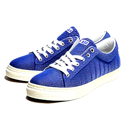 The Cream × Royal Blue Street Sneaker is a perfect blend of vintage aesthetics and modern streetwear. Featuring a soft cream-colored textured upper with bold royal blue side stripes, this low-top sneaker delivers a clean, eye-catching look that stands out effortlessly. The minimal yet sporty design makes it easy to style with jeans, cargos, oversized fits, or everyday casual wear. Built for both comfort and style, the sneaker has a lightweight construction, a cushioned insole for all-day wear, and a durable textured rubber outsole that provides reliable grip on different surfaces. Whether you're heading out with friends, styling a streetwear outfit, or looking for a versatile everyday sneaker, this pair is designed to keep you comfortable without compromising on looks.